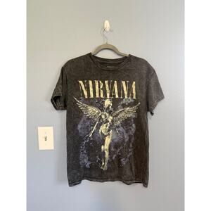 Nirvana in Utero Angel Graphic T-Shirt Acid Wash Grunge Band T-shirt Size Medium